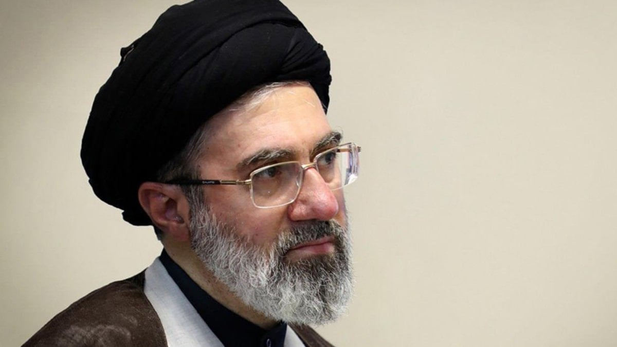 İran Lideri Hamaney'den Birlik ve Direnç Mesajı