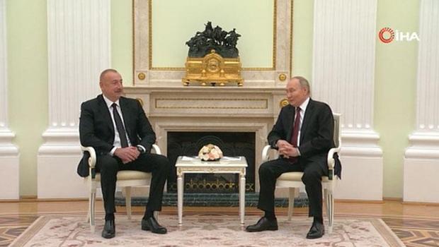 Azerbaycan-Cumhurbaskani-Aliyev-ile-Rusya-Devlet-Baskani-Putin-bir-araya.jpg