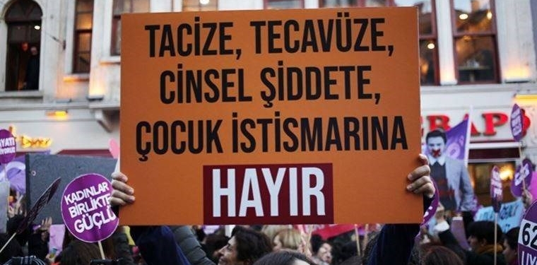 Elazığ’da taciz iddiasıyla bir öğretmen tutuklandı - Son Dakika Türkiye Haberleri