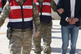 Kars'ta silah kaçakçılığı iddiası: 5 şüpheli yakalandı - Son Dakika Türkiye Haberleri